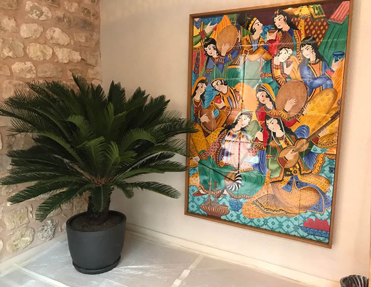 INDOOR PLANTS